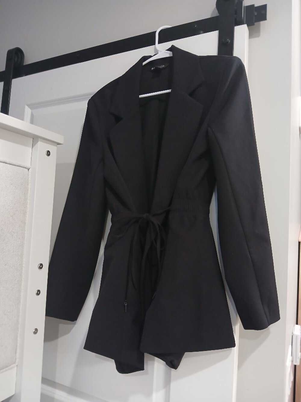 GREAT BLACK ATHLETA 12 BLAZER!!!